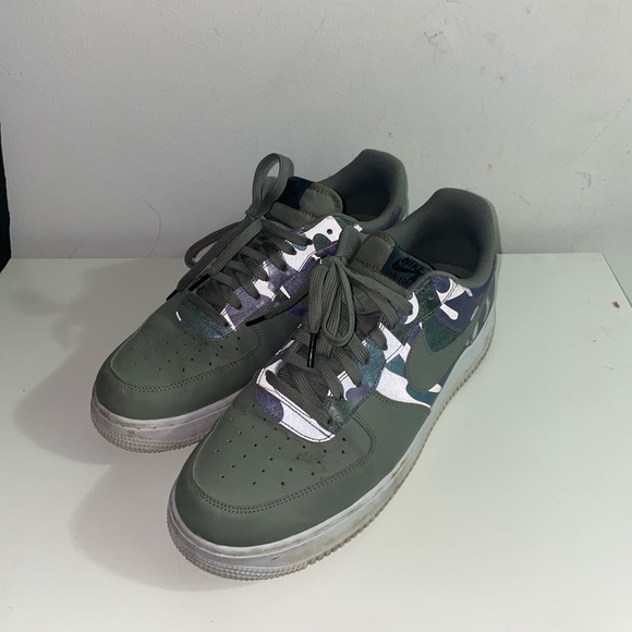 Nike Other - Nike camo color sneakers for men size 11